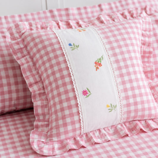 Pink Gingham Check Bedcover Set with Delicate Floral Accents